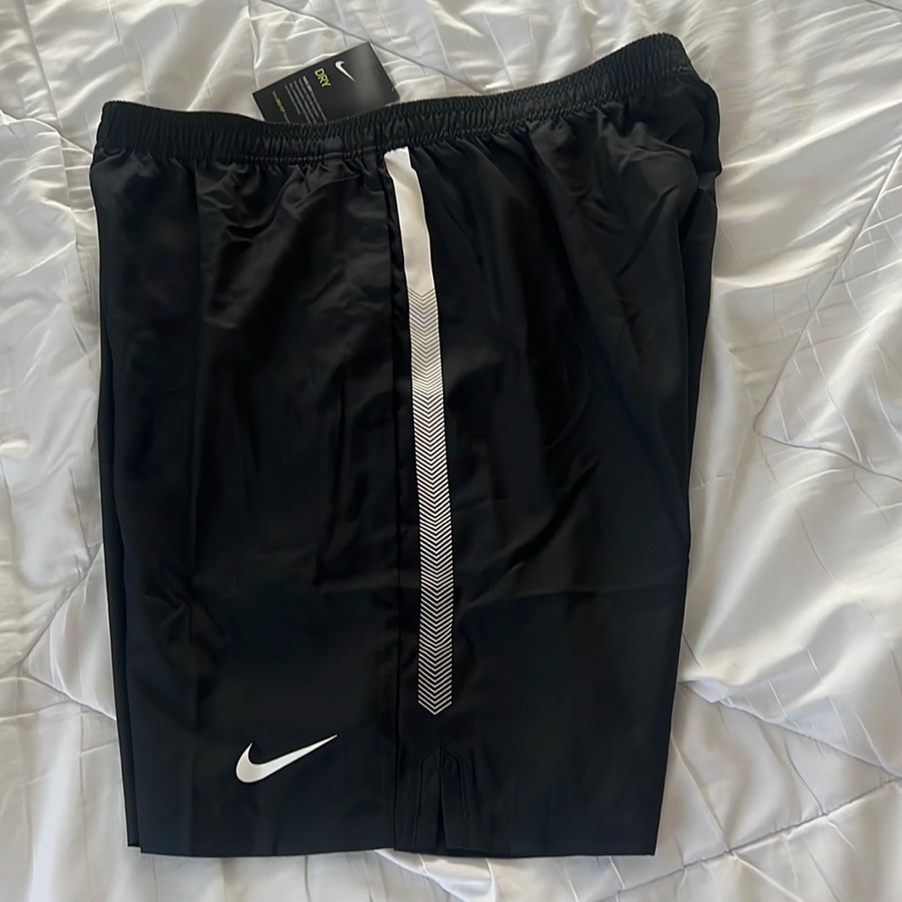 Nike mens XL running shorts.